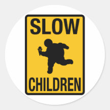 Grosse parodie de plaque de rue d'enfant d'enfants autocollant rond