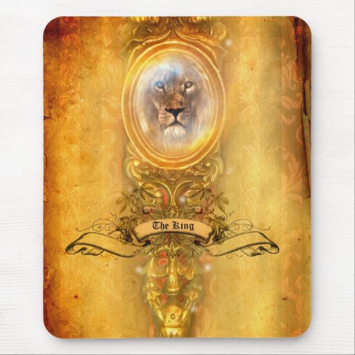 He Reigns Mouse Pad