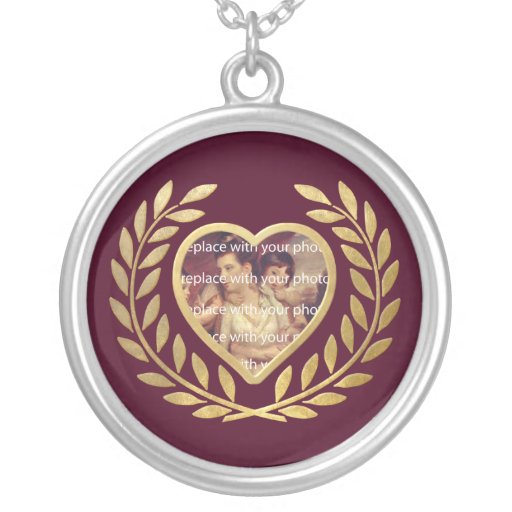 Heart Shaped Frame with Wreath Jewelry