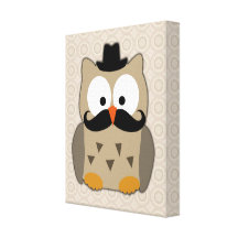Hibou avec la moustache et le chapeau toile tendue