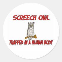 Hibou de cri strident emprisonné à un corps humain adhésifs