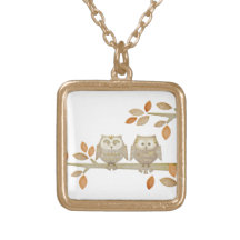 Hiboux d'amour en collier d'arbre