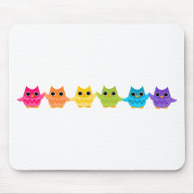 Hiboux d'arc-en-ciel tapis de souris
