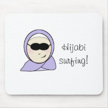 Hijabi surfing - islamic muslim girl with hijab pr mouse pad