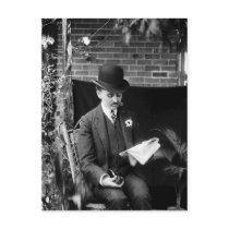 'Holmes' the drag king