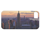 Horizon de NYC juste avant le coucher du soleil Coque Case-Mate iPhone 5