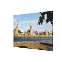 Horizon et rivière de ville étrange d'Inverness Impressions Sur Toile