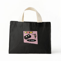 housewife epic fail - mud cakes tote bag