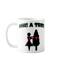Hug a Tree w/Hearts Mug