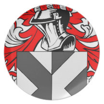 Hunter Coat of Arms Dinner Plate