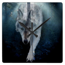 Hunting Grey Wolf Wildlife Art Clock