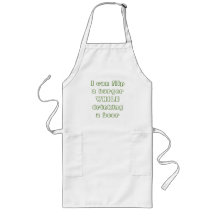 I can flip a burger WHILE drinking a beer Apron