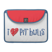 I Love Pit Bulls - Pit Bulls Love Me Sleeve For MacBook Pro