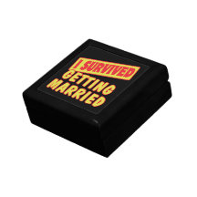 I SURVIVED GETTING MARRIED KEEPSAKE BOX