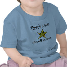 Il y a un nouveau shérif en ville t-shirt