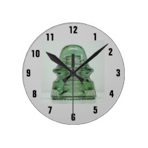 INSULATOR clock (celery)