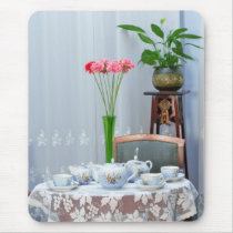 Interior with service mouse pad
