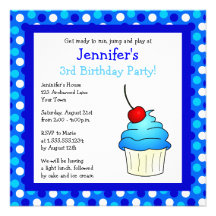 Invitation bleu mignon de fête d'anniversaire de p