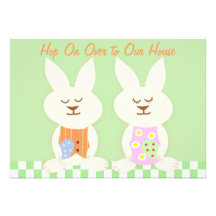 Invitation heureuse de déjeuner de lapins de Pâque