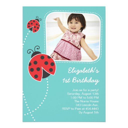 Invitations bleu-clair d'anniversaire de coccinell