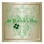 Invitations de partie d'or de shamrock du jour de 