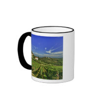 Italy, Tuscany, Greve. The vineyards of Castello Mug