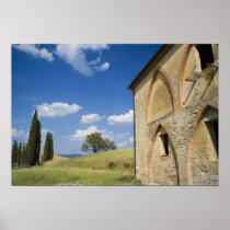 Italy, Tuscany, Tuscan Villa in Spring.