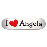 J'aime la planche à roulettes d'Angela