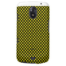 Jaune de bourdon sur le petit point de polka noir coque galaxy nexus