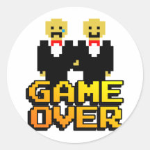 "Jeu au-dessus" de mariage (homosexuel, à 8 bits) Autocollants Ronds