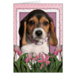 Jour de mères - tulipes roses - chiot de beagle cartes