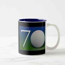 Joyeux soixante-dixième anniversaire pour l'écrou  tasse à café