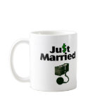Just Married Cash and Chain mugs