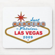 Just Married In Fabulous Las Vegas 2009 Mouse Pads