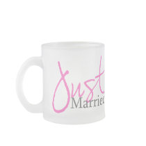 Just Married (Pink Script) Mugs