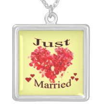 "Just Married" Red Hearts Necklace