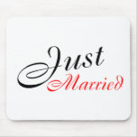 Just Married (Red) Mouse Pads