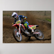 Kickin vers le haut de perchoir affiches