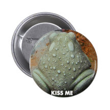 KISS ME BUTTONS