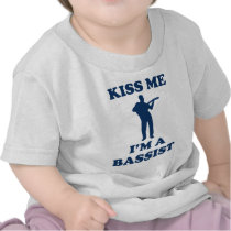 Kiss me im a Bassist