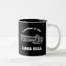 Knob Hill Mug White on Black