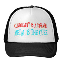La conformité est la maladie casquettes