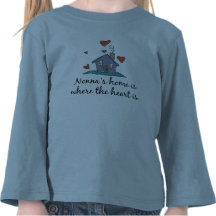La maison de Nonna est où le coeur est T-shirt