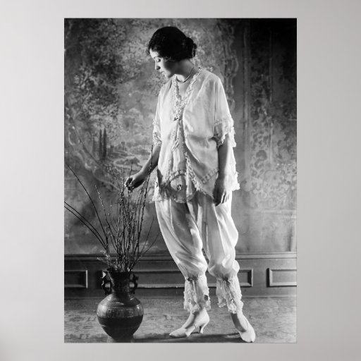 La mode des femmes, les années 1920 affiche