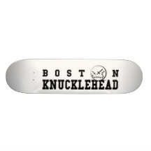 La planche à roulettes fait des emplettes Boston