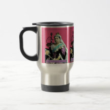La reine et la tasse de voyage de narguilé