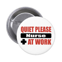 La tranquillité soignent svp au travail badge avec épingle