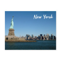 Lady Liberty Watches Over NYC (colour) Post Cards