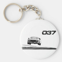 Lancia 037 key chain