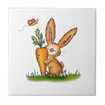 Lapin mignon avec la carotte par Gerda Steiner/Sen Carreaux En Céramique